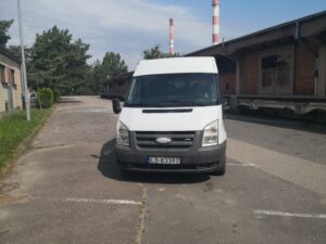 Wynajem busa 9-osobowego z kierowcą Białystok