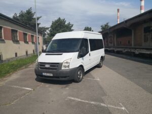 Wynajem busa 9-osobowego z kierowcą Białystok